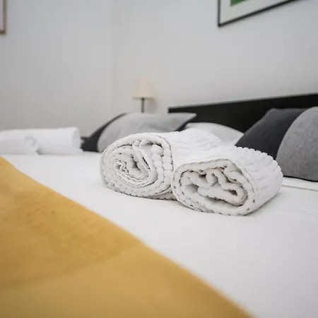 Il Tuo Rifugio Accogliente A Due Passi Da Tutto Apartment *