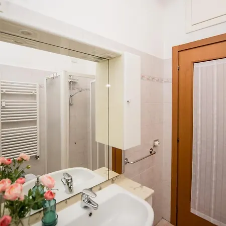 Apartman Metro 4 - Grazioso Bilocale Accogliente Milánó