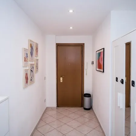 Apartman Metro 4 - Grazioso Bilocale Accogliente