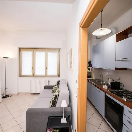 Il Tuo Rifugio Accogliente A Due Passi Da Tutto Διαμέρισμα *